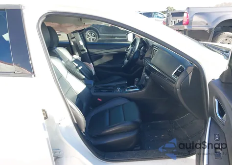 2014 Mazda Mazda6 I Touring z USA, uszkodzony, nr VIN JM1GJ1V65E1162478